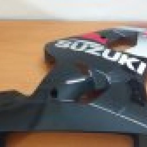 CARENADO DERECHO GSX R600 AÑO 2005 PRECIO 99ER